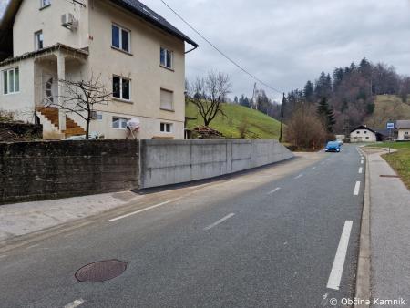 Sanacija zidu ob občinski cesti v Košišah (1)